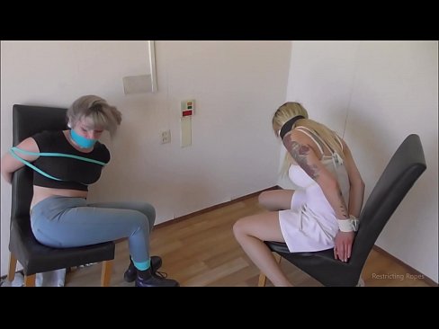 ❤️ Zasvojena / zvezana in z usti / deklica v stiski ️❌ Kvalitetni pornič na sl.assistirhentai.ru